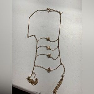 Long classic gold necklace